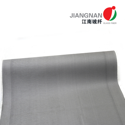 断熱材のマットレスのための650度のステンレス鋼 ワイヤー ガラス繊維の生地ロール